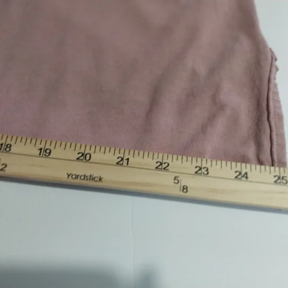 Easel Women's Oversized Size Large Dusty Pink Top with Pocket Accent - Picture 10 of 12
